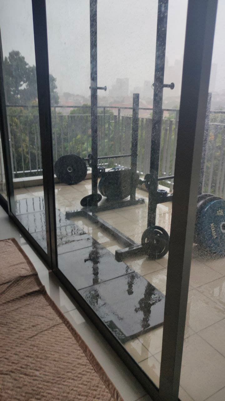 Gym di rumah kak Hasan